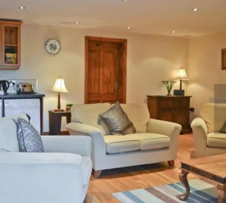 Surrounded By Fields Just 3 Miles From Stratford - Upon Avon - Alveston Pastures Cottage Exterior photo