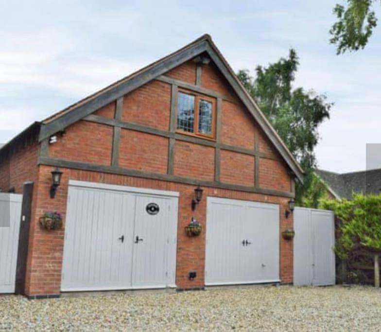 Surrounded By Fields Just 3 Miles From Stratford - Upon Avon - Alveston Pastures Cottage Exterior photo